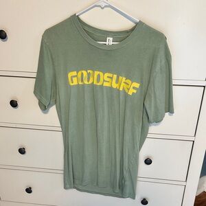 Good Surf T-Shirt small
